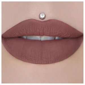 Jeffree Star Velour Liquid Lipstick in Family Jewels